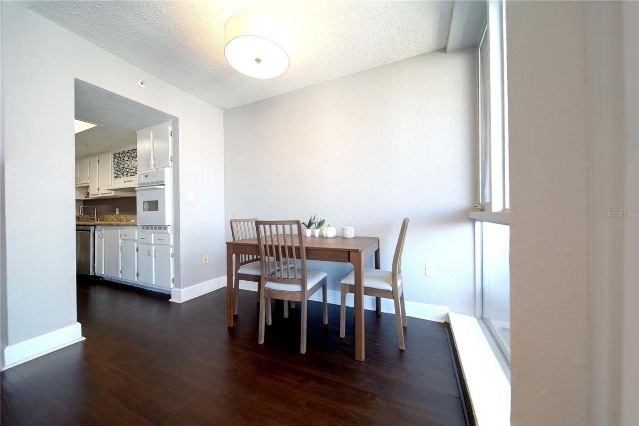 470 3rd Street S, Unit 612, Saint Petersburg, FL 33701 Photo