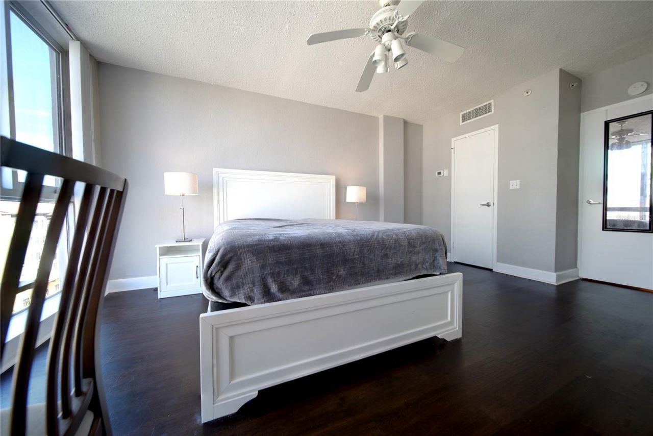 470 3rd Street S, Unit 612, Saint Petersburg, FL 33701 Photo