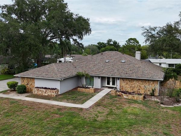 1009 MORFIELD LANE, BRANDON, FL 33511