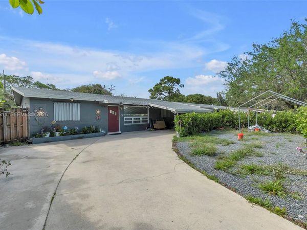 1745 SW 43rd Ave , Fort Lauderdale, FL 33317