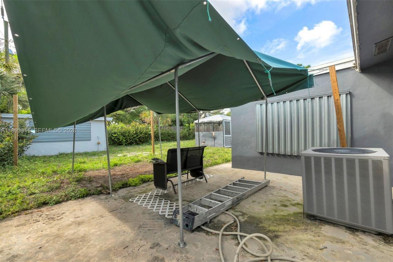 1745 SW 43rd Ave , Fort Lauderdale, FL 33317 Photo