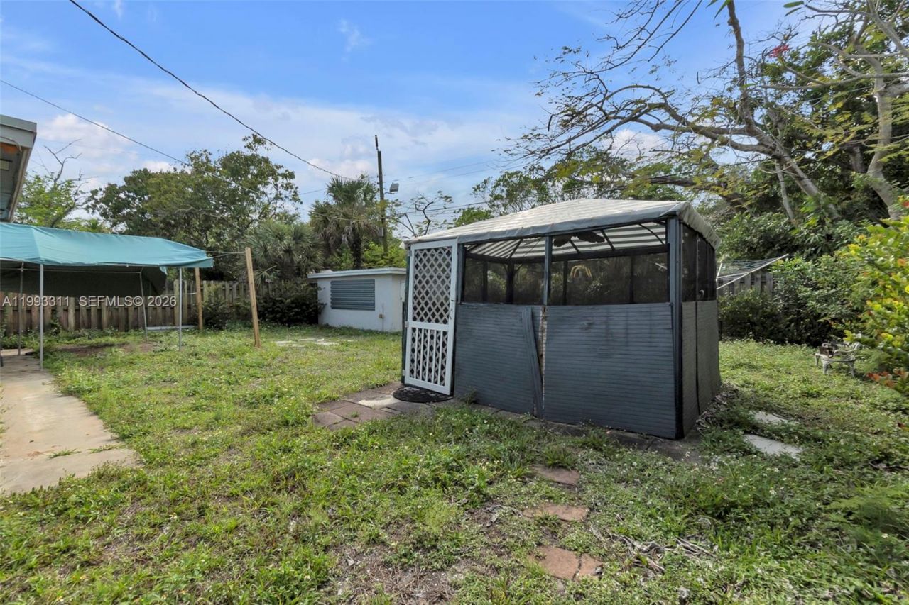 1745 SW 43rd Ave , Fort Lauderdale, FL 33317 Photo