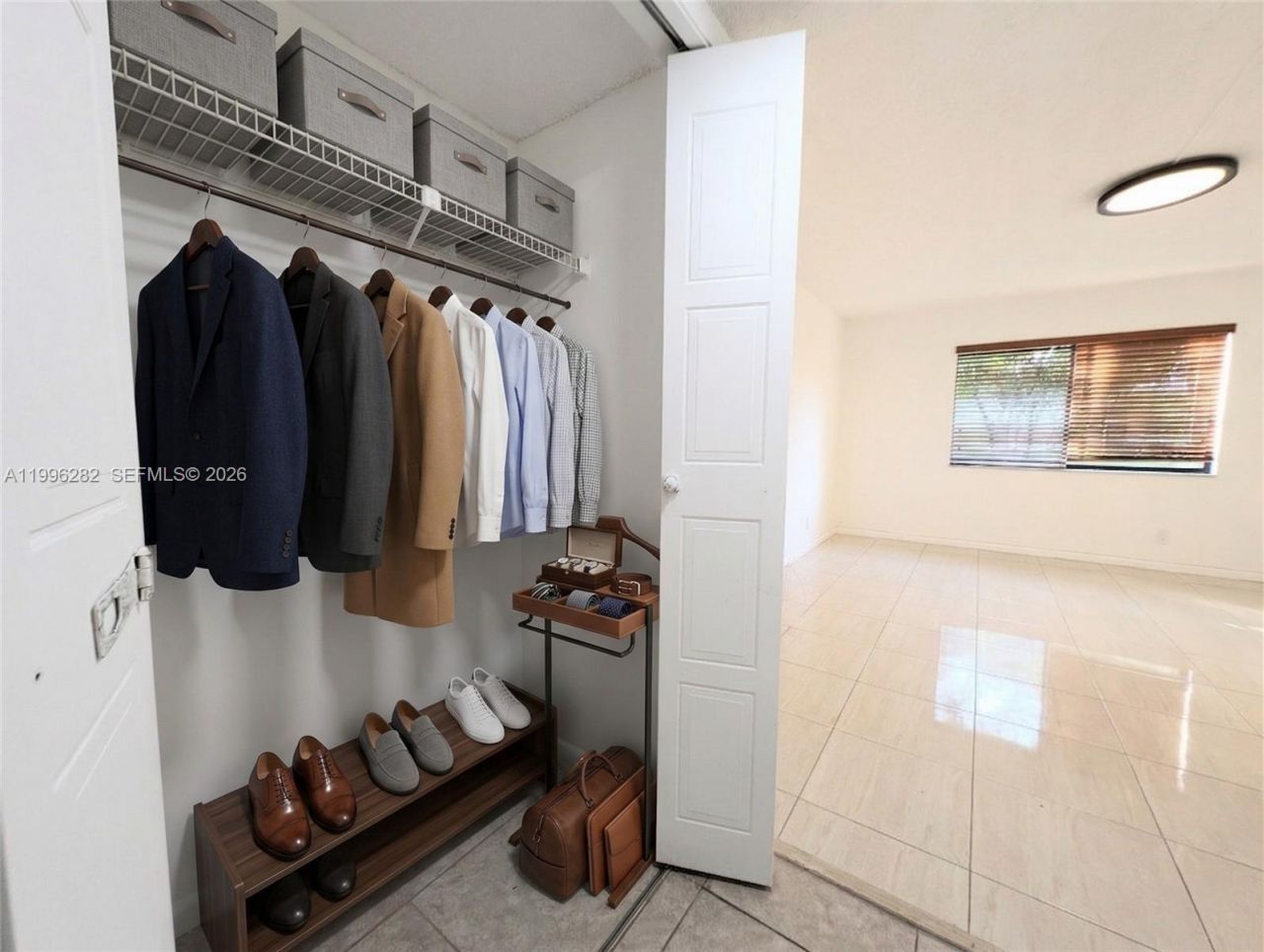 310 Lakeview Dr, Unit 105, Weston, FL 33326 Photo