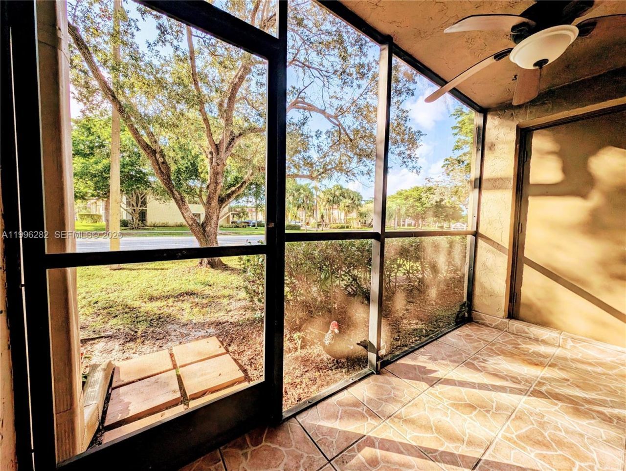 310 Lakeview Dr, Unit 105, Weston, FL 33326 Photo