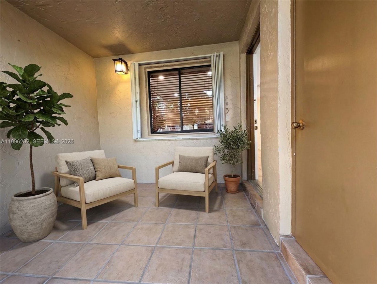 310 Lakeview Dr, Unit 105, Weston, FL 33326 Photo