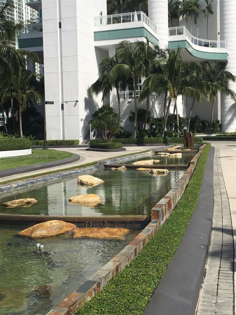 900 Brickell Key Blvd, Unit PH3403, Miami, FL 33131 Photo