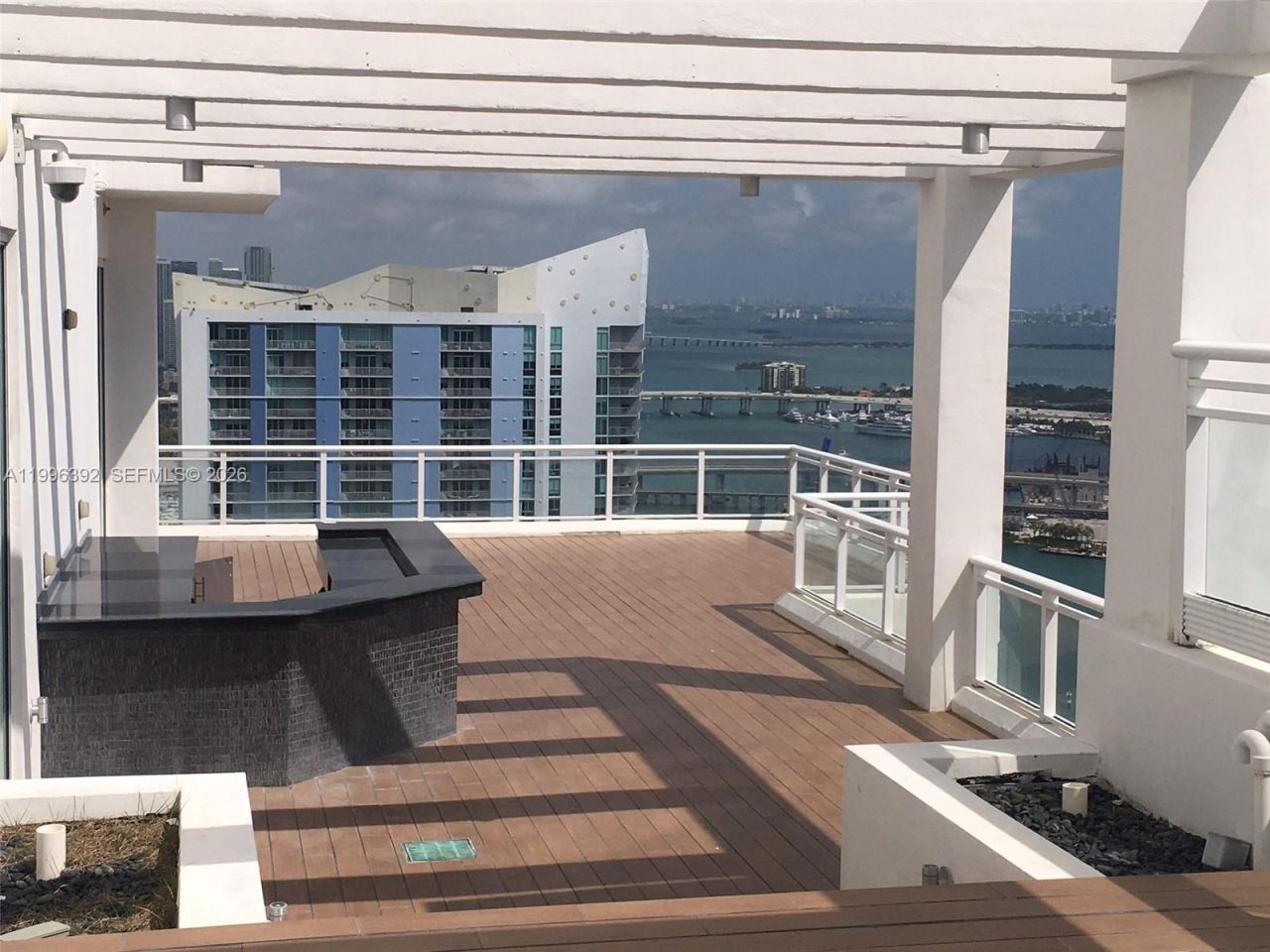 900 Brickell Key Blvd, Unit PH3403, Miami, FL 33131 Photo