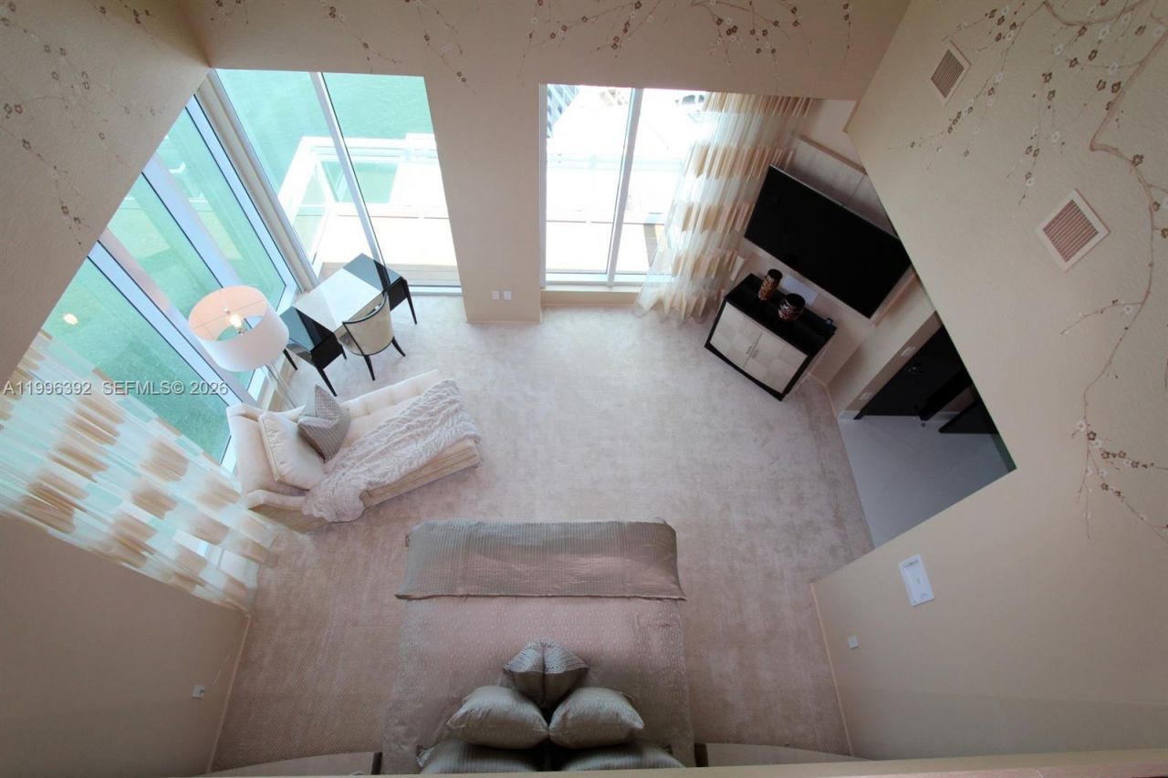 900 Brickell Key Blvd, Unit PH3403, Miami, FL 33131 Photo