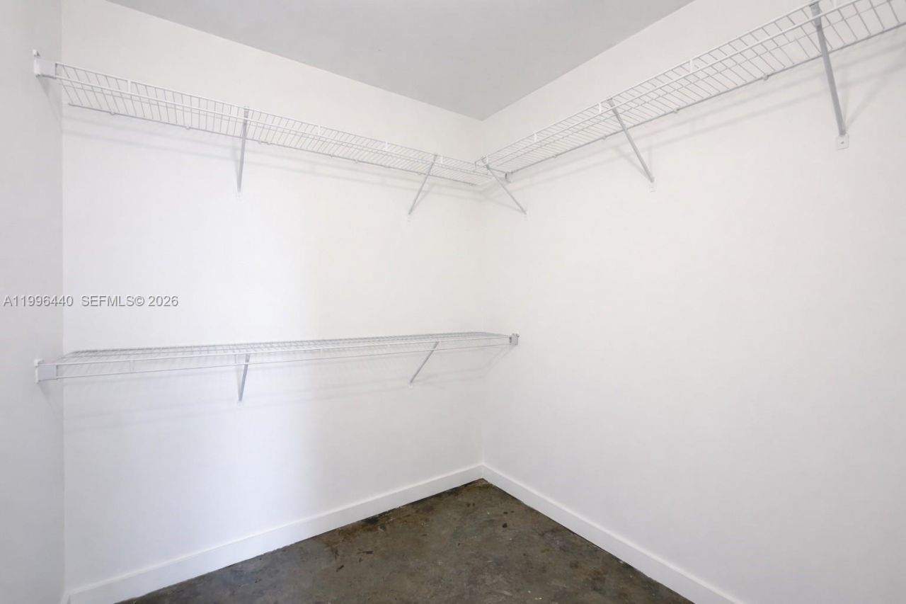 151 SE 1st St , Unit 3001, Miami, FL 33131 Photo