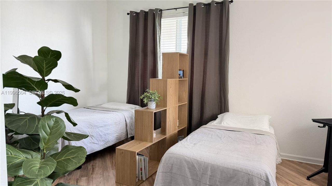 11605 NW 89th St, Unit 220, Doral, FL 33178 Photo