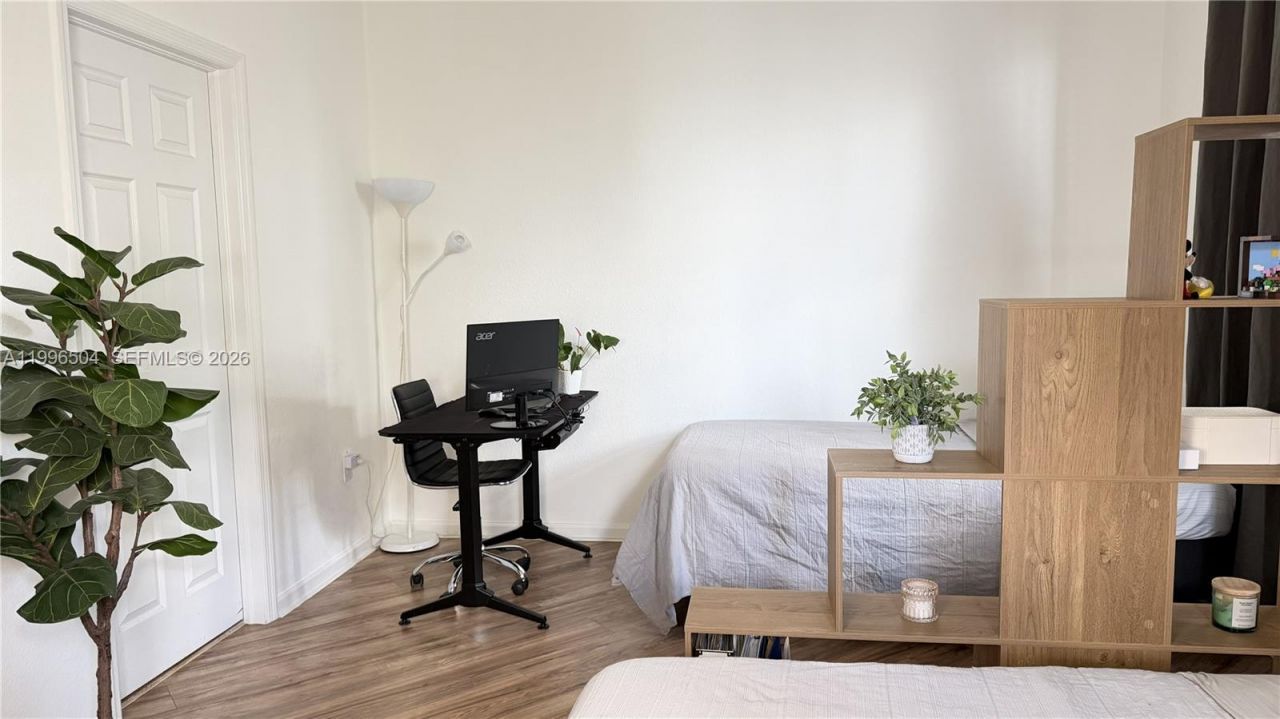 11605 NW 89th St, Unit 220, Doral, FL 33178 Photo