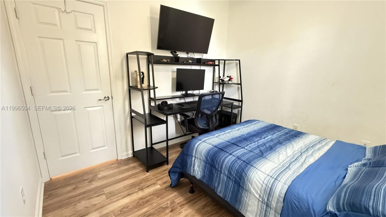 11605 NW 89th St, Unit 220, Doral, FL 33178 Photo