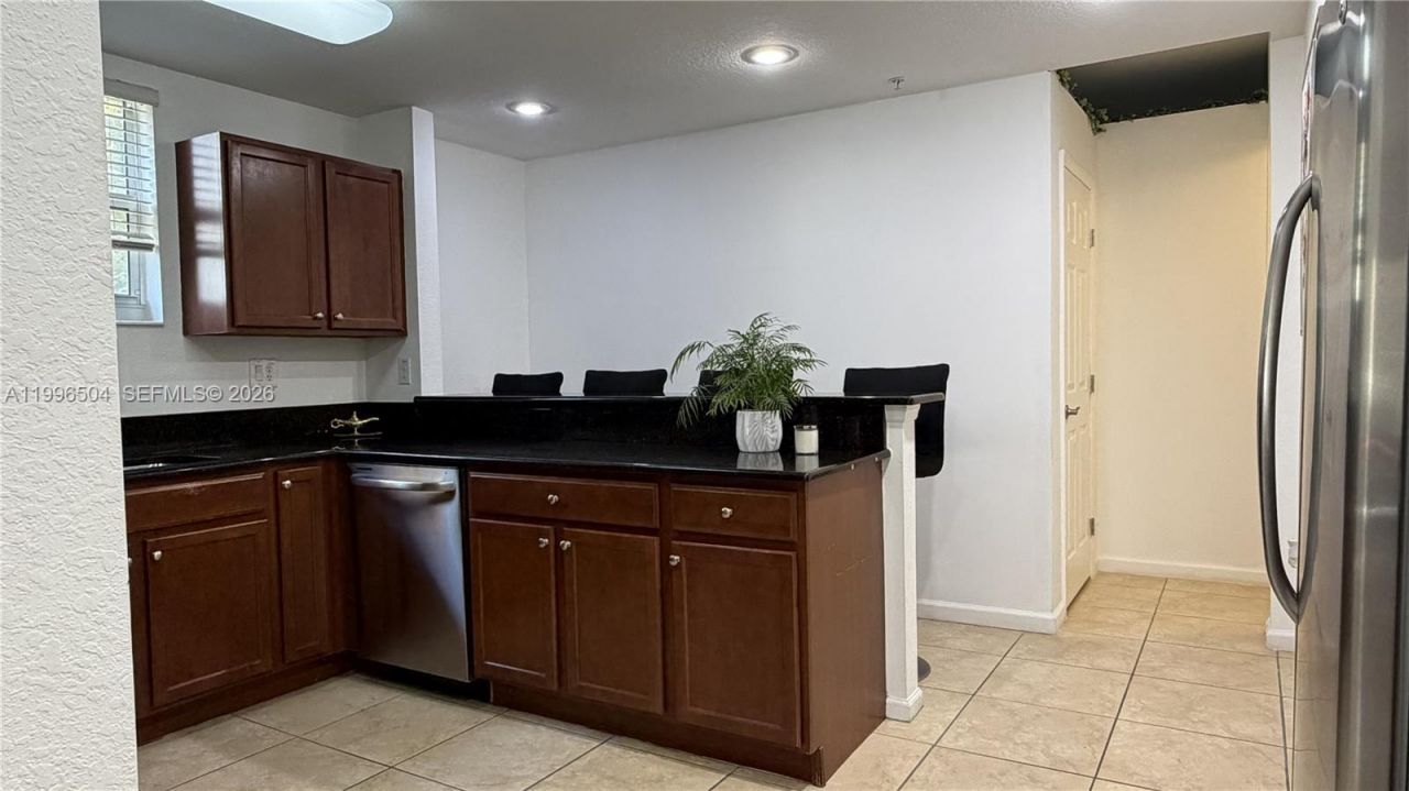 11605 NW 89th St, Unit 220, Doral, FL 33178 Photo