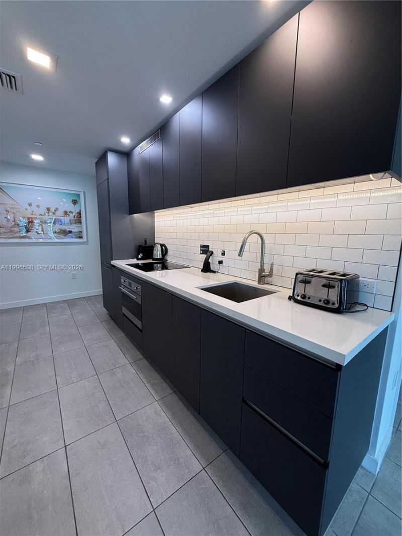 227 NE 2nd St, Unit 2911, Miami, FL 33132 Photo