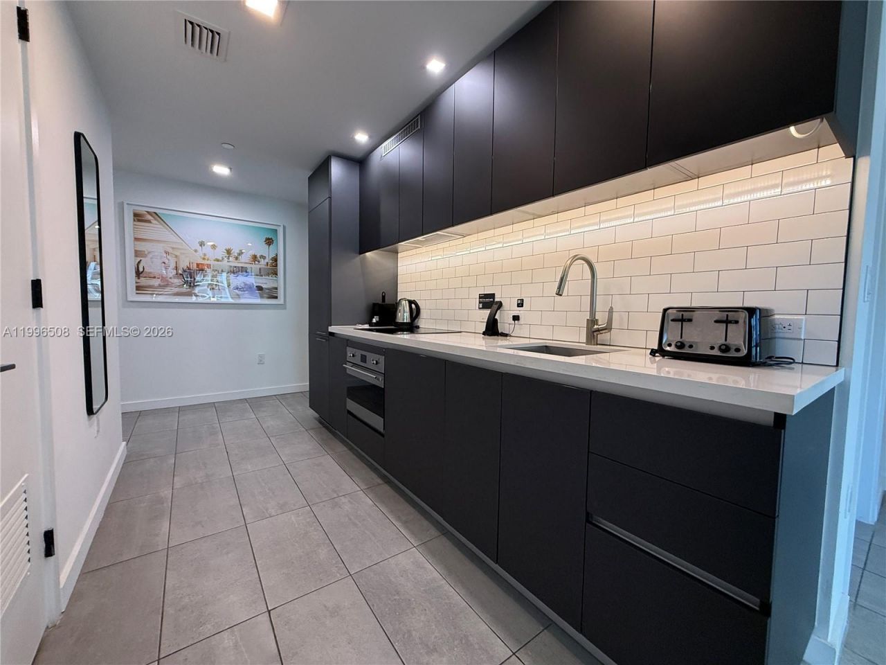 227 NE 2nd St, Unit 2911, Miami, FL 33132 Photo