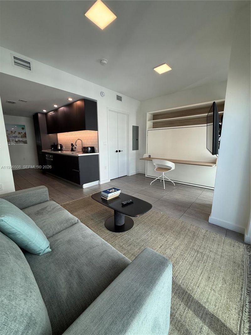 227 NE 2nd St, Unit 2911, Miami, FL 33132 Photo