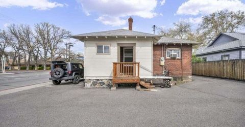 918 W 2nd Street, Reno, NV 89503 Photo