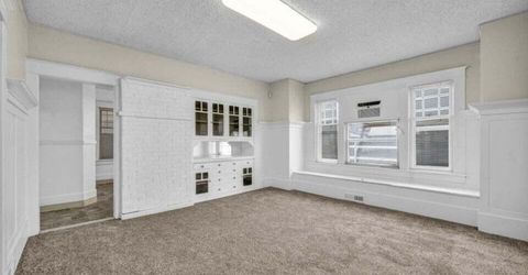 918 W 2nd Street, Reno, NV 89503 Photo