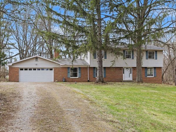 2889 Parkridge Drive, Ann Arbor, MI 48103