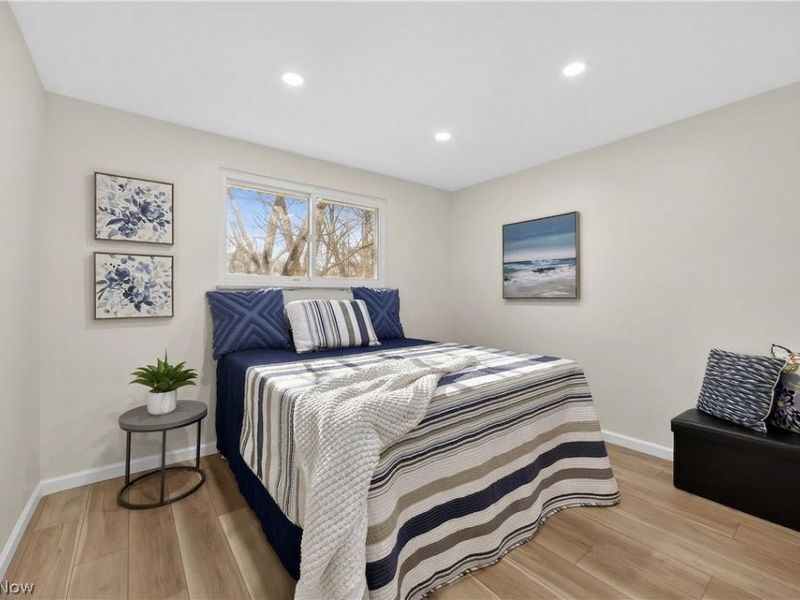 6151 Sherwood Drive, North Olmsted, OH 44070 Photo 27