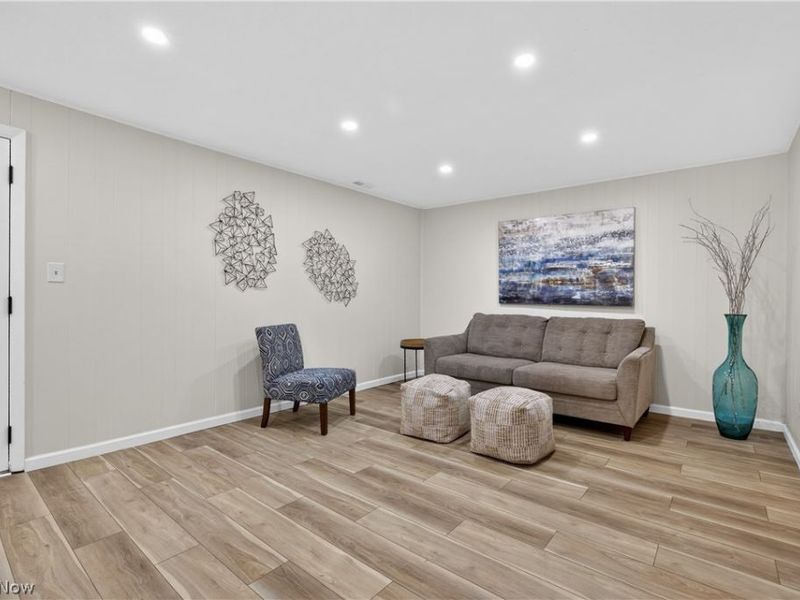 6151 Sherwood Drive, North Olmsted, OH 44070 Photo 31