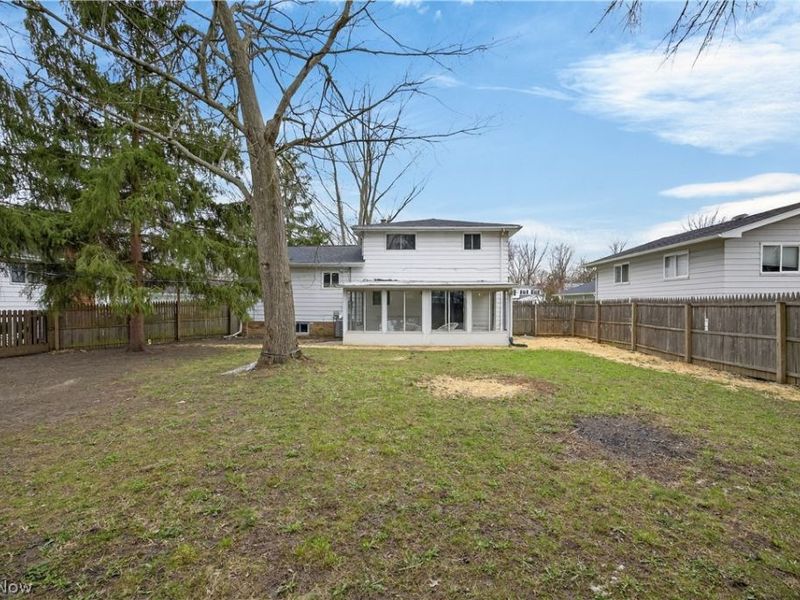 6151 Sherwood Drive, North Olmsted, OH 44070 Photo 40