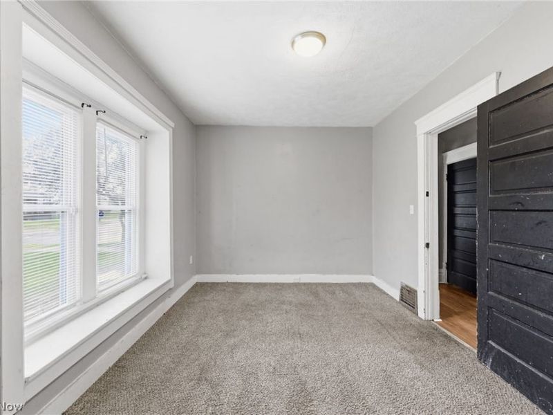 244 Power Street , Akron, OH 44304 Photo 14