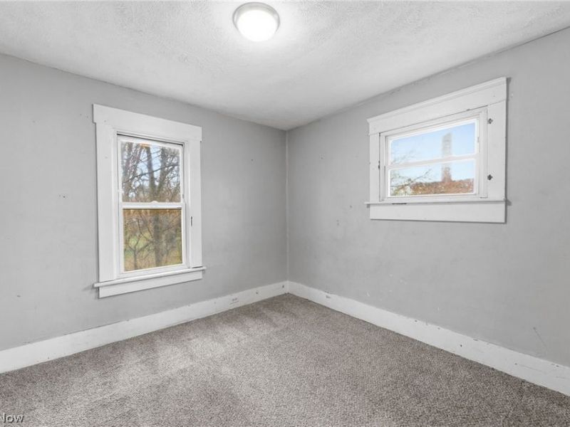 244 Power Street , Akron, OH 44304 Photo 20