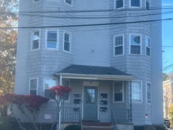 9 Cedar St, Garwood, NJ 07027