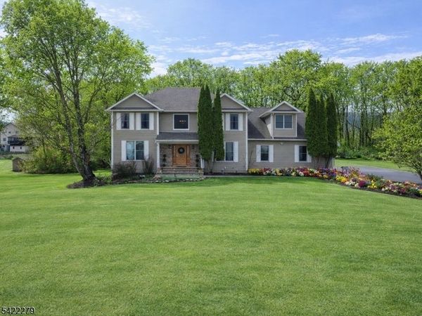 4 Pueblo Trl, Vernon, NJ 07462