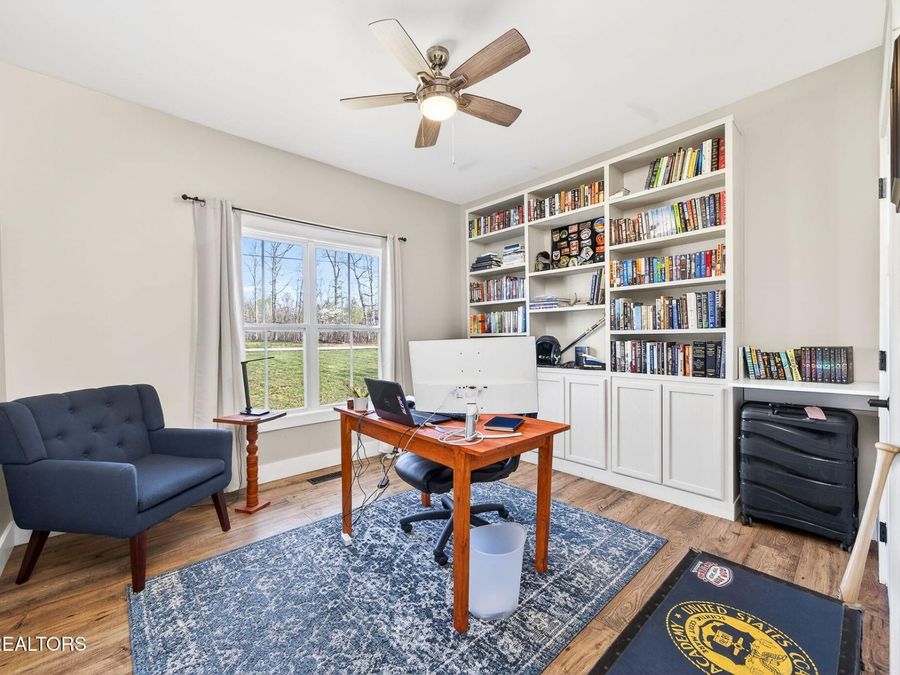 Property Image 36