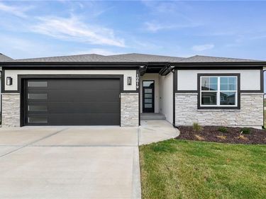 10619 N Bell Street, Kansas City, MO 64155