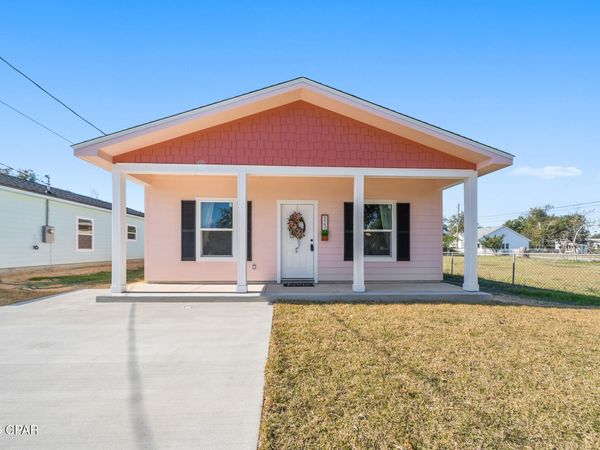 523 Spring Avenue , Panama City, FL 32401