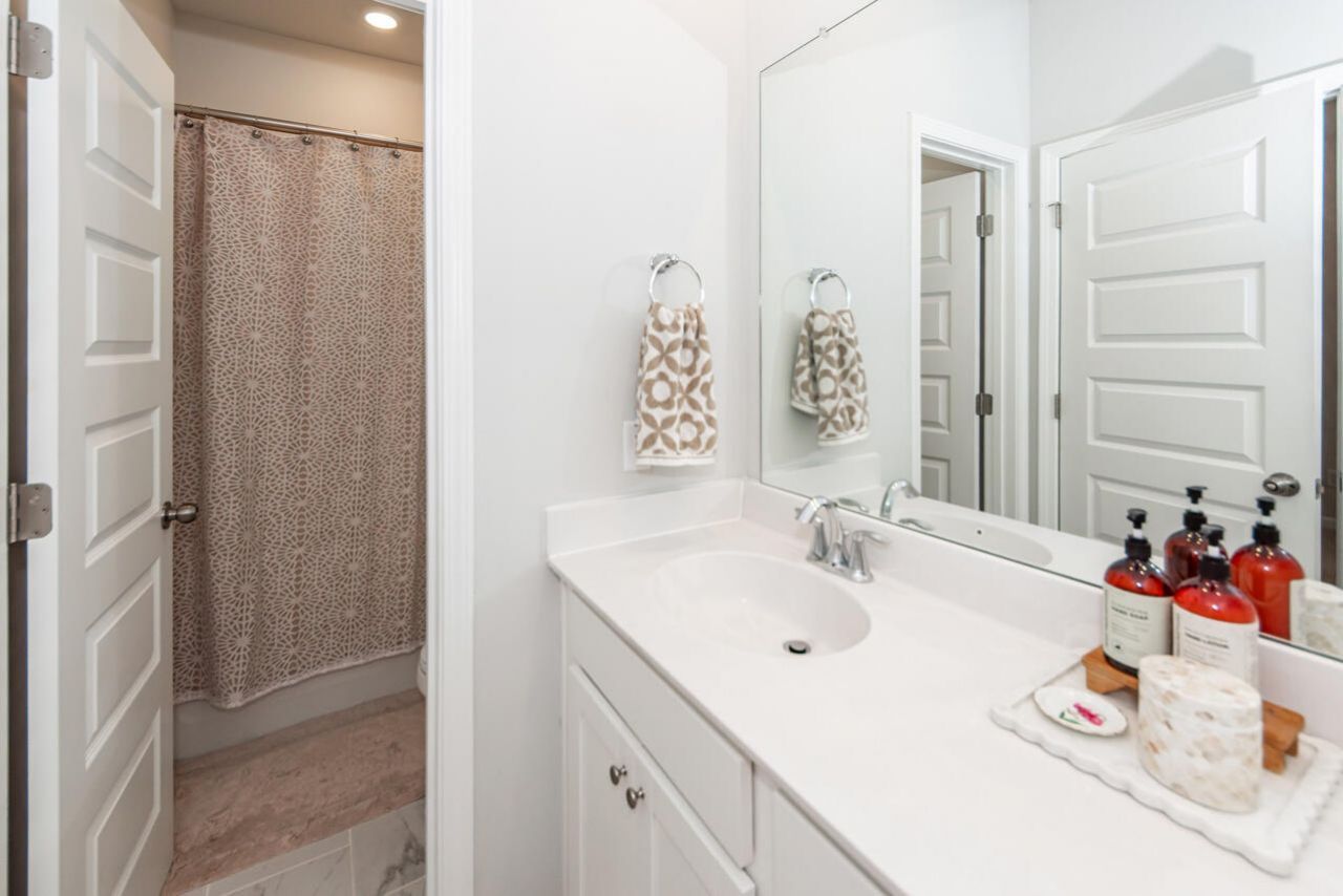 119 Wonder Sol Way Photo 36