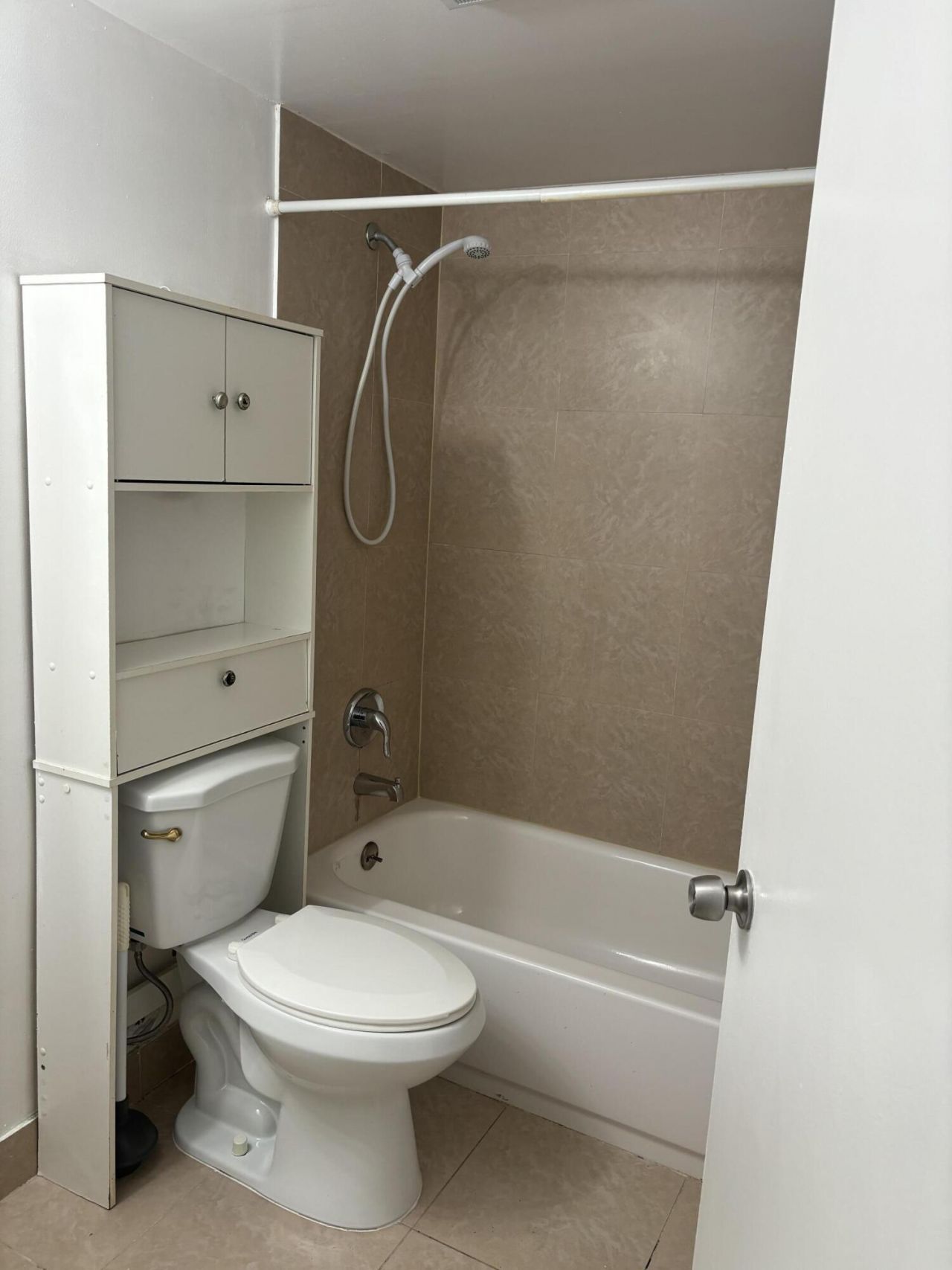 9033 Wiles Road, Unit 102, Coral Springs, FL 33067 Photo