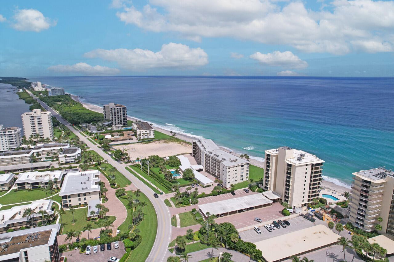 200 S Beach Road, Unit 802, Tequesta, FL 33469 Photo