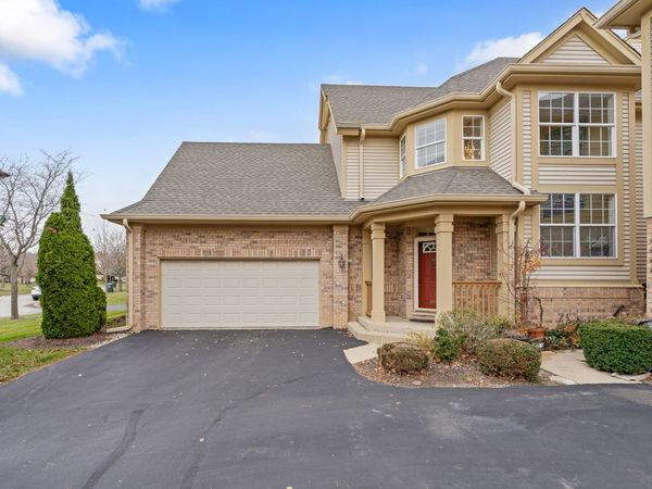 2602 Medinah Court , Palos Heights, IL 60463