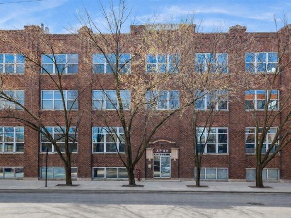 2201 W Wabansia Avenue , Unit 5, Chicago, IL 60647