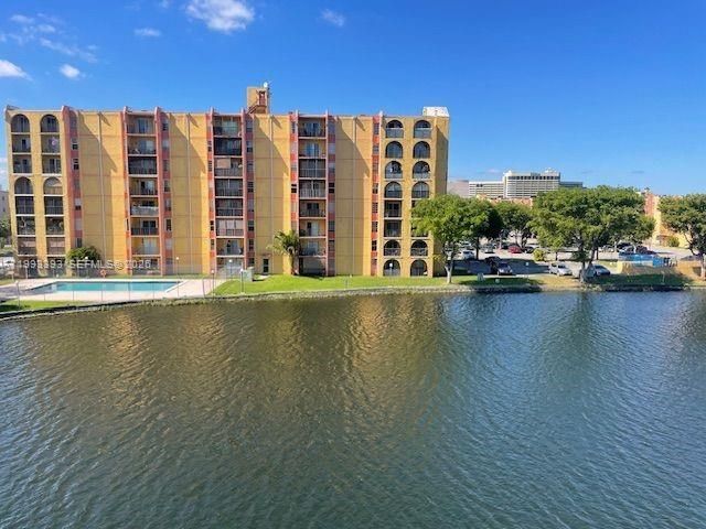 4709 NW 7th St, Unit 408-9, Miami, FL 33126 Photo