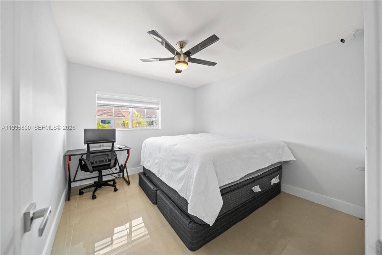 15341 SW 36th St, Miami, FL 33185 Photo