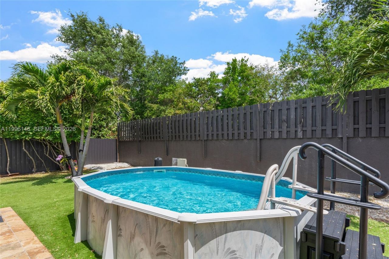 10625 SW 79th Pl, Miami, FL 33156 Photo