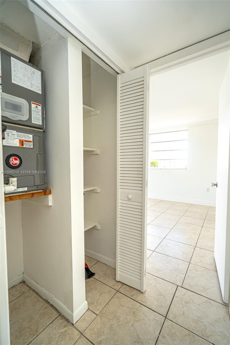 3527 NE 168th St , Unit 301, North Miami Beach, FL 33160 Photo