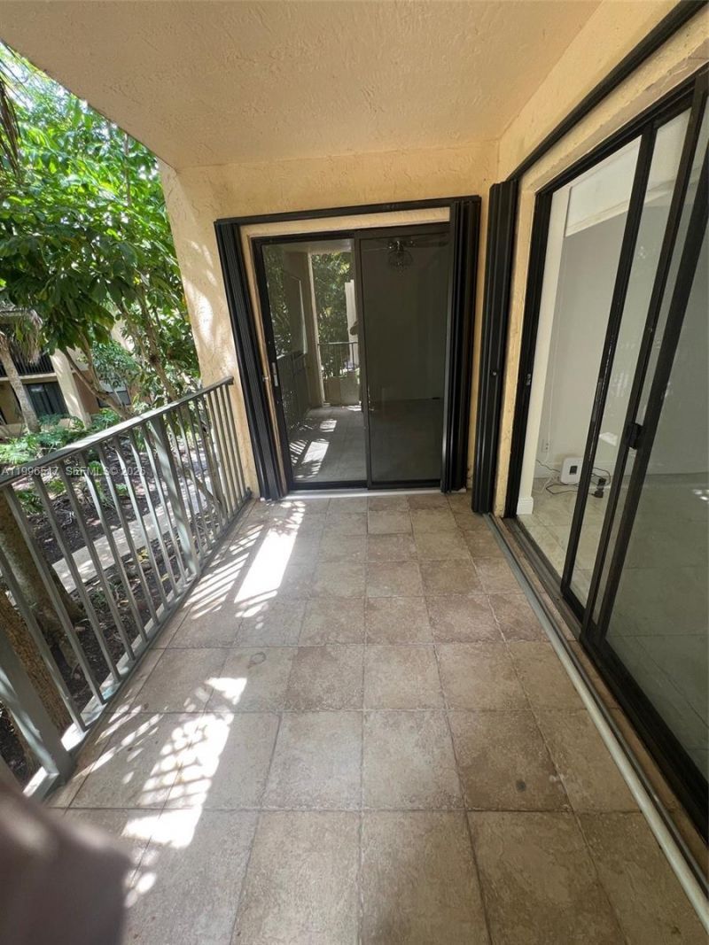 9999 Summerbreeze Dr, Unit 214, Sunrise, FL 33322 Photo