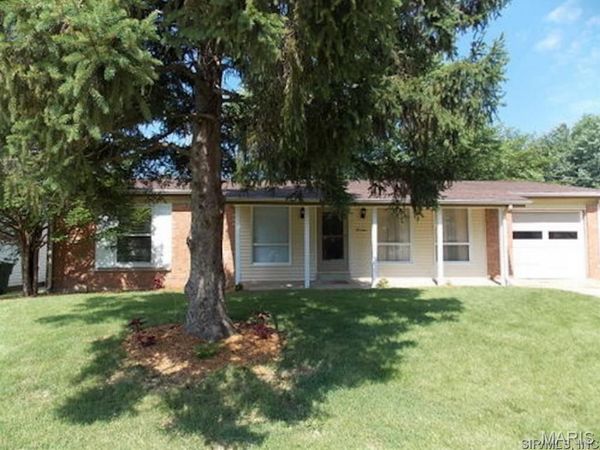 15 POTOMAC Drive , Fairview Heights, IL 62208