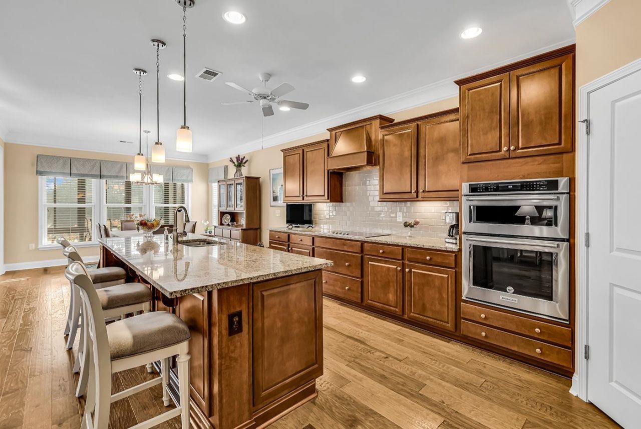 6089 Trieste St. Photo 11