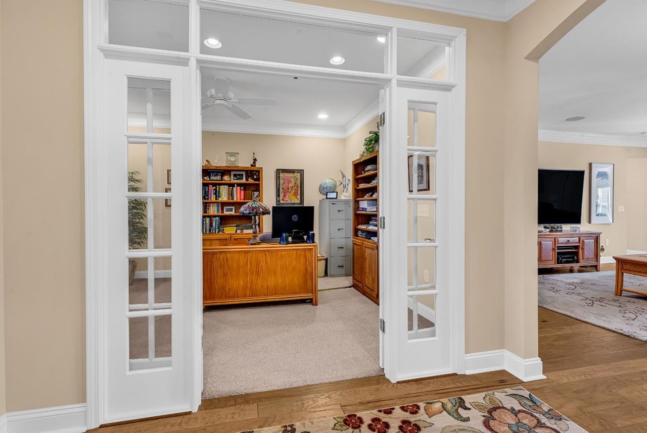 6089 Trieste St. Photo 15