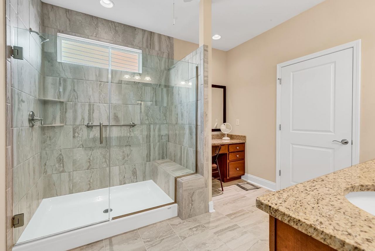 6089 Trieste St. Photo 27