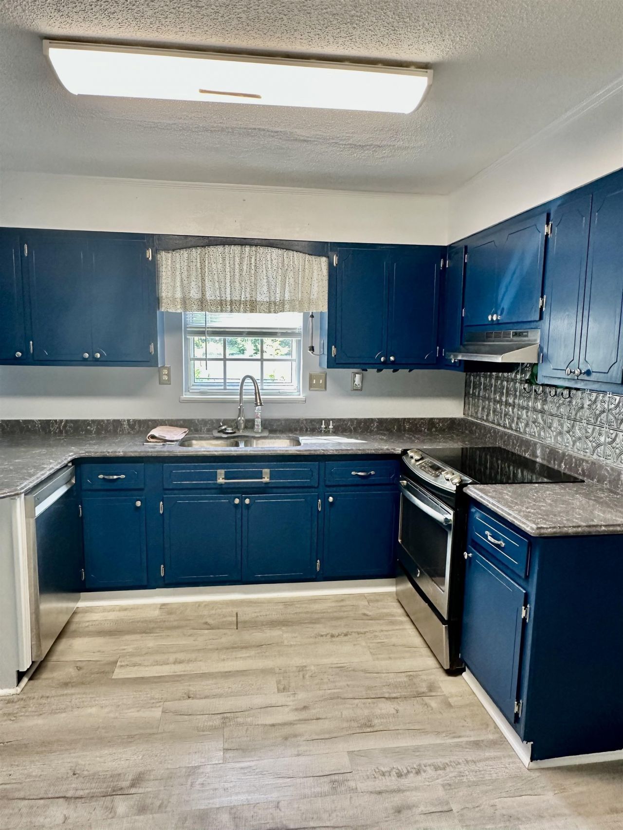 36 Heron Cove Photo 15