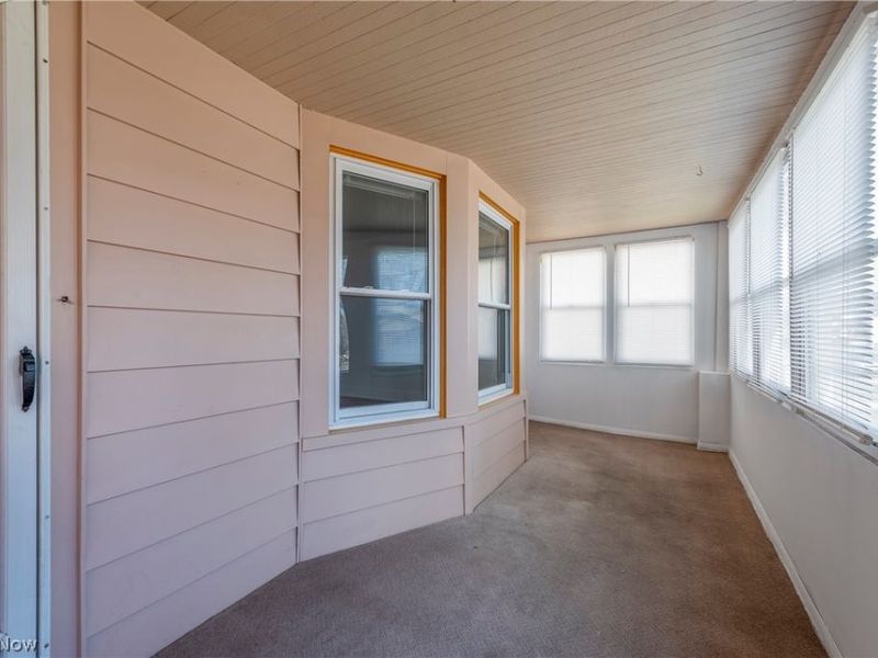 3110 W 111th Street, Cleveland, OH 44111 Photo 3