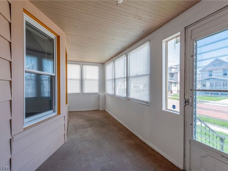 3110 W 111th Street, Cleveland, OH 44111 Photo 4